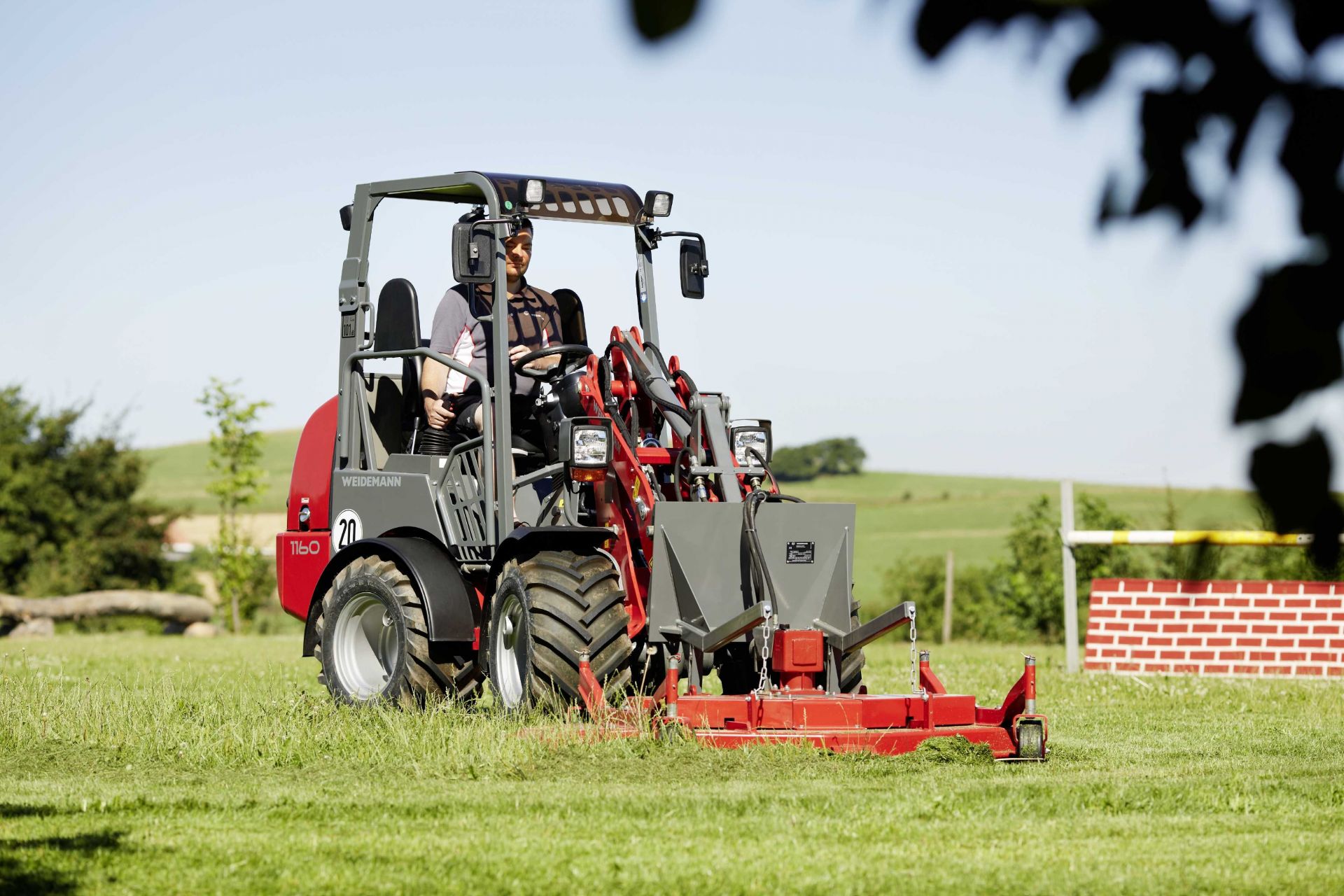 WM_image_1160_Sichelmaeher_P3A6792_action